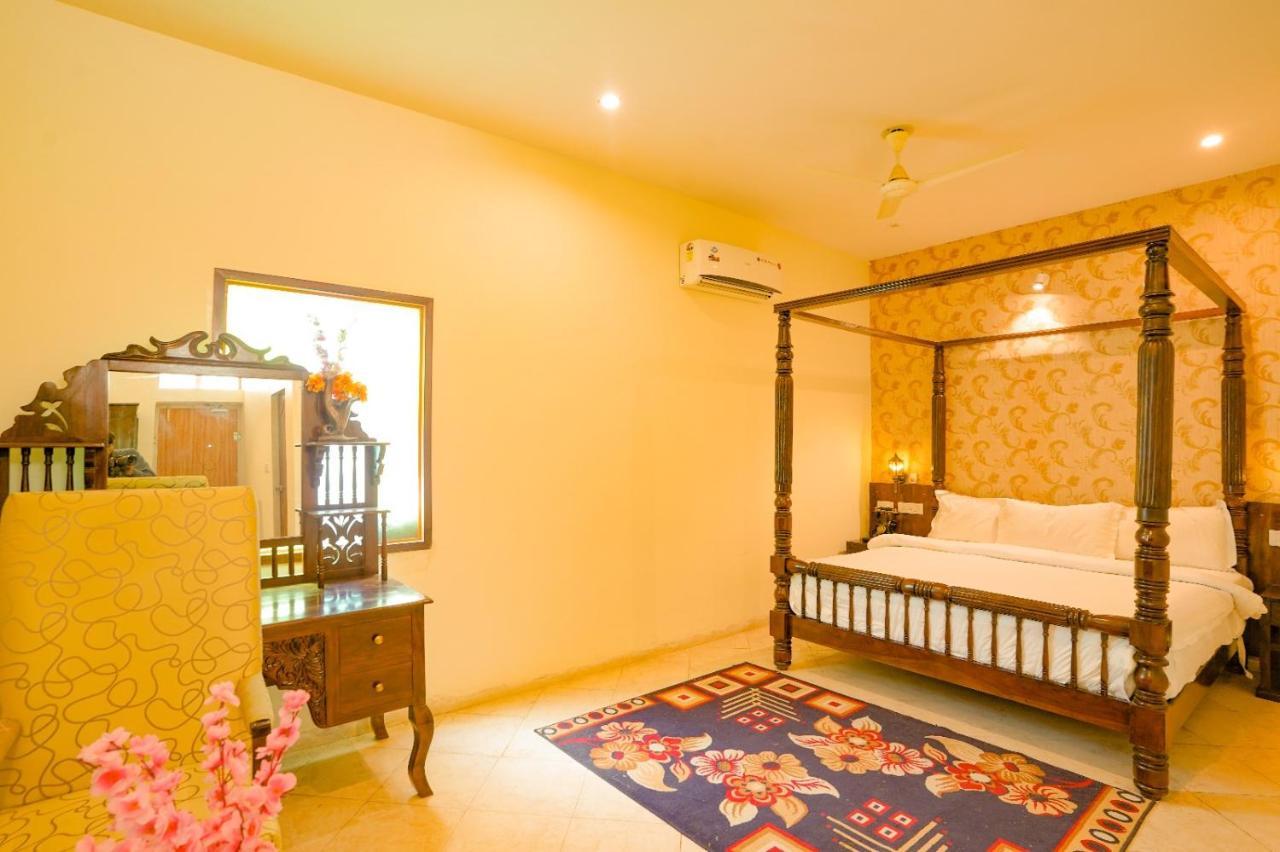 Royal Ocean Resort Jaipur Buitenkant foto