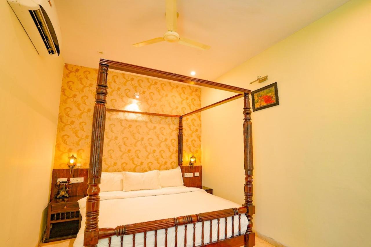 Royal Ocean Resort Jaipur Buitenkant foto
