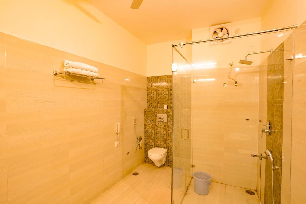 Royal Ocean Resort Jaipur Buitenkant foto